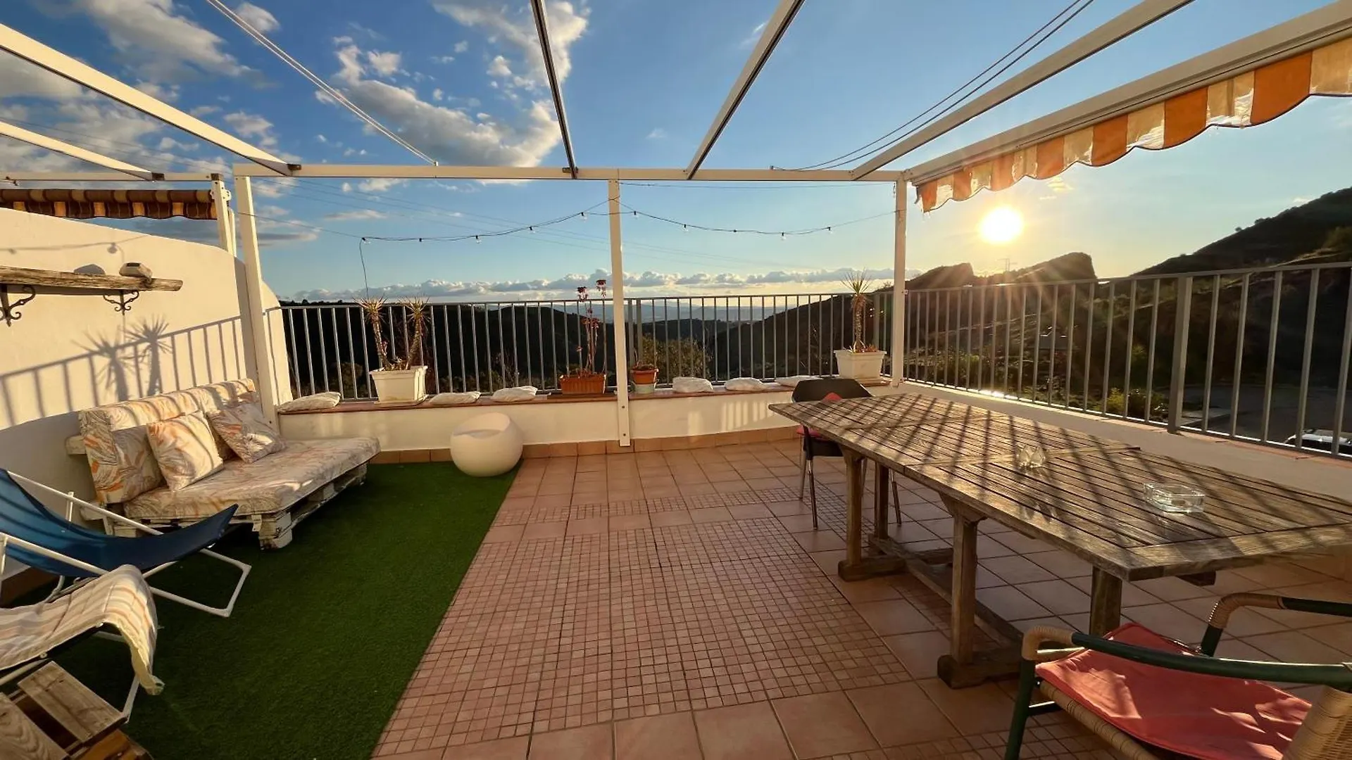Holiday home Casa Los Abetos Cerca De La Alhambra Y Sierra Nevada Cenes De La Vega